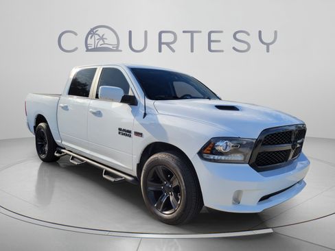 Used 2018 RAM 1500 Sport w/ Convenience Group AWD/4WD image 4