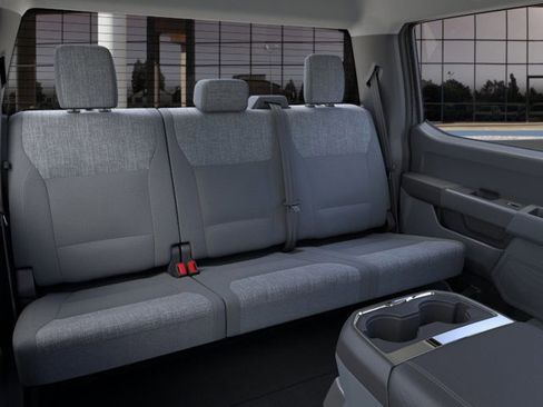 New 2026 Ford F250 XLT w/ FX4 Off-Road Package image 11