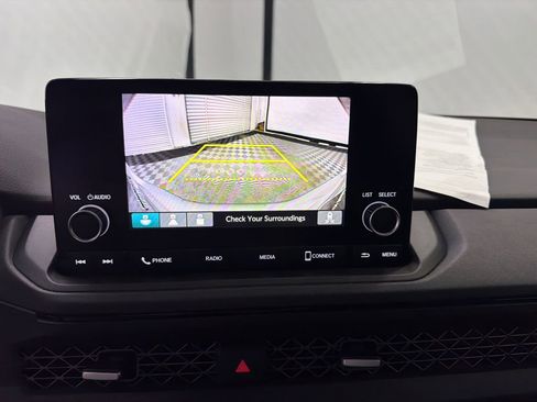Used 2024 Honda Accord EX image 30