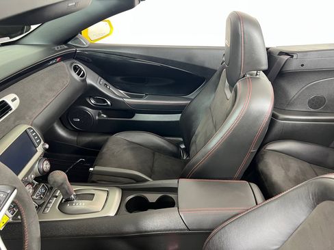 Used 2013 Chevrolet Camaro ZL1 image 21
