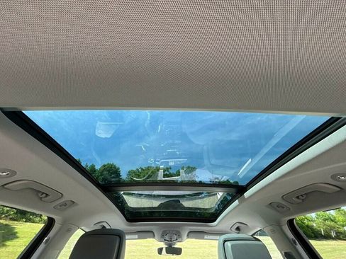 Used 2018 Audi Q5 2.0T Premium Plus w/ Premium Plus Package AWD/4WD image 22