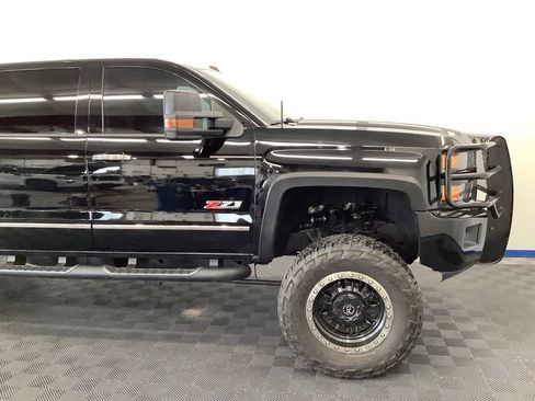 Used 2018 Chevrolet Silverado 2500 LT w/ Custom Sport Edition AWD/4WD image 26