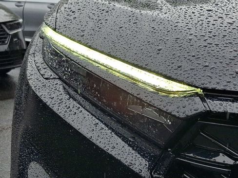 Certified 2024 Honda CR-V Sport image 9