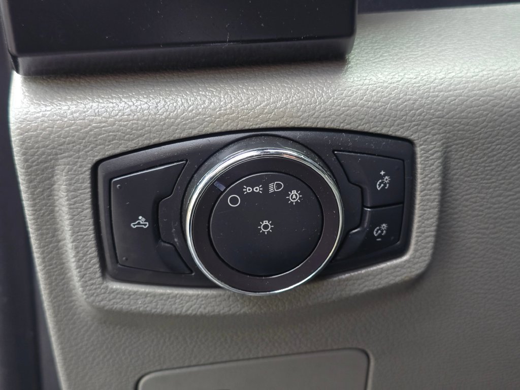 Used 2019 Ford F150 XL w/ Equipment Group 101A Mid AWD/4WD image 23