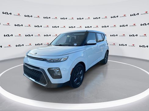 Certified 2021 Kia Soul S FWD image 4