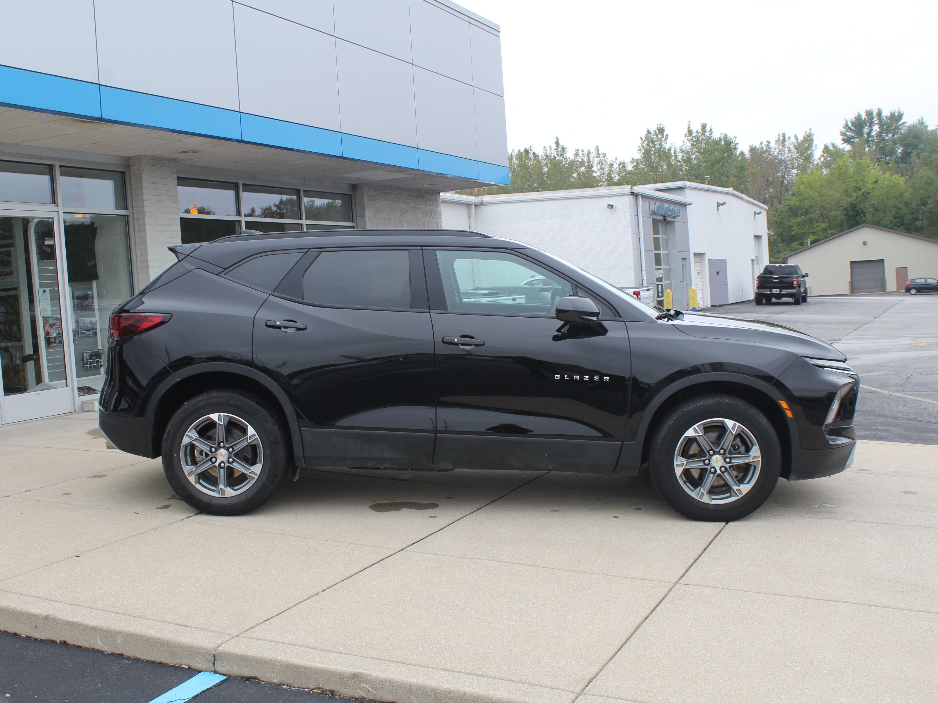 Certified 2024 Chevrolet Blazer LT w/ Convenience Package AWD/4WD image 5