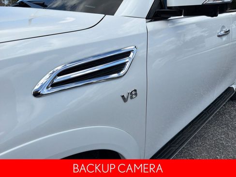 Used 2022 Nissan Armada SL w/ Captain's Chairs Package image 12