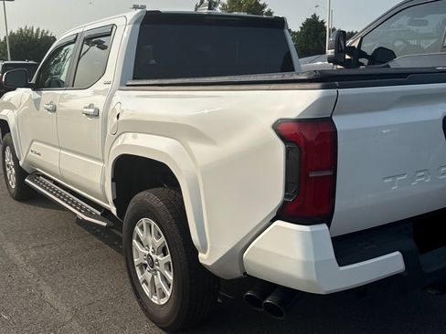 Used 2026 Toyota Tacoma SR5 RWD image 3