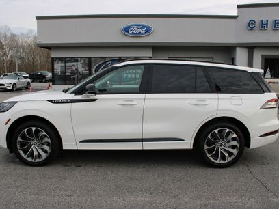 Used 2025 Lincoln Aviator Premiere w/ Jet Appearance Package