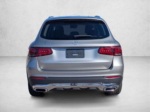 Certified 2022 Mercedes-Benz GLC 300 4MATIC image 3