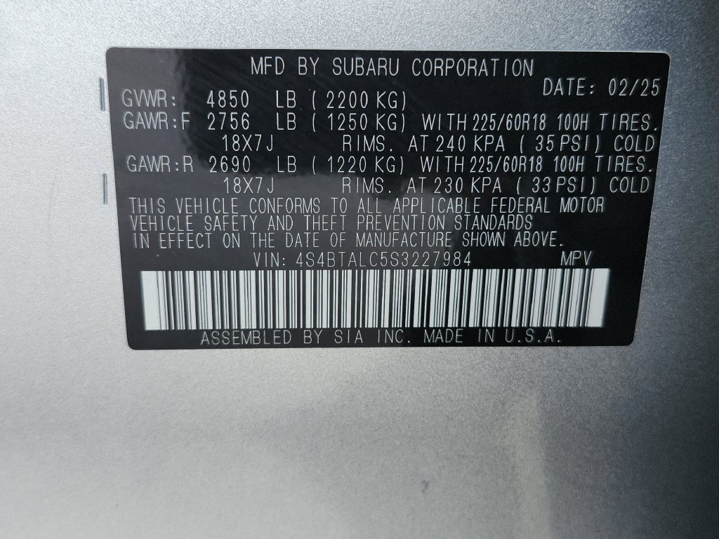 Certified 2025 Subaru Outback Onyx Edition AWD/4WD image 36