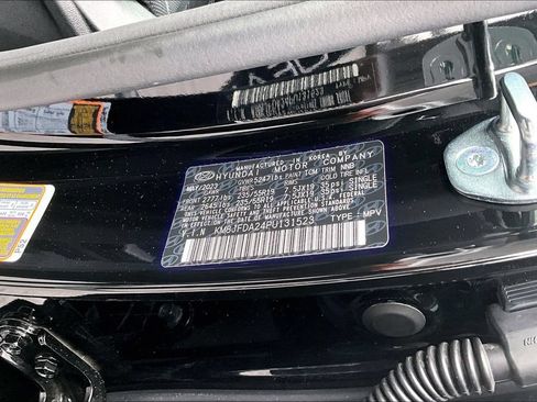 Certified 2023 Hyundai Tucson Limited AWD/4WD image 16