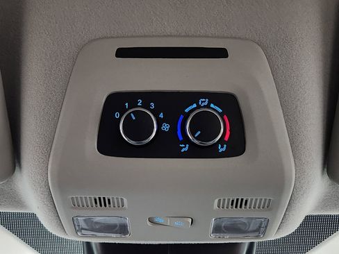 Used 2024 Ford Transit 350 XL image 48