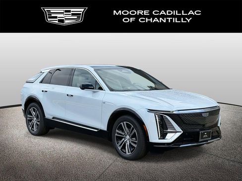 New 2026 Cadillac Lyriq Luxury AWD/4WD image 1