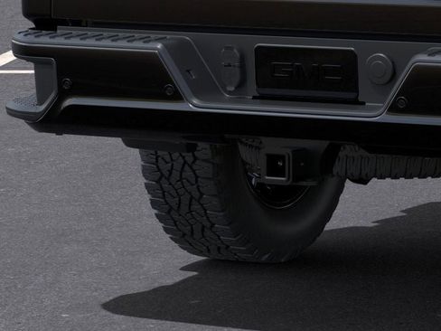 New 2025 GMC Sierra 2500 Denali w/ Denali Reserve Package image 14