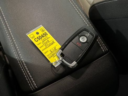 Used 2022 Ford Escape SE AWD/4WD image 30