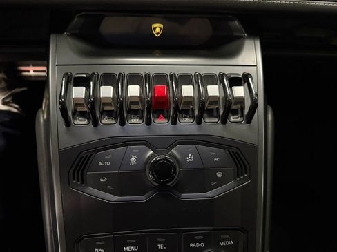 Used 2017 Lamborghini Huracan LP 580-2 image 29