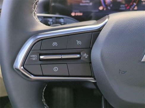 New 2026 Chevrolet Traverse LT w/ Driver Confidence Package image 25