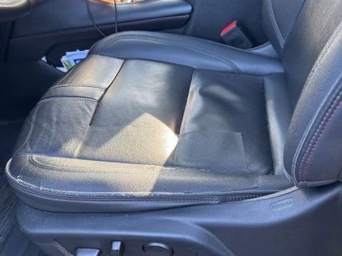 Used 2023 Chevrolet Suburban RST image 5