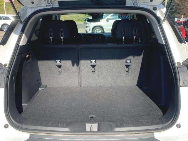 Used 2025 Chevrolet TrailBlazer LS w/ LS Convenience Package FWD image 23