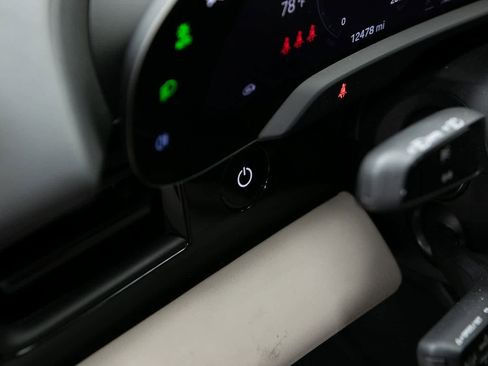 Certified 2024 Porsche Taycan image 20