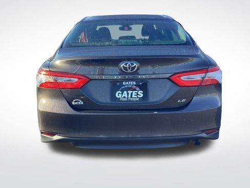 Used 2018 Toyota Camry LE w/ Convenience Package image 8