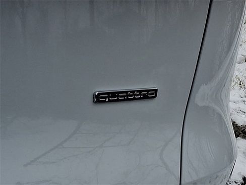 New 2025 Audi Q5 Premium Plus image 22