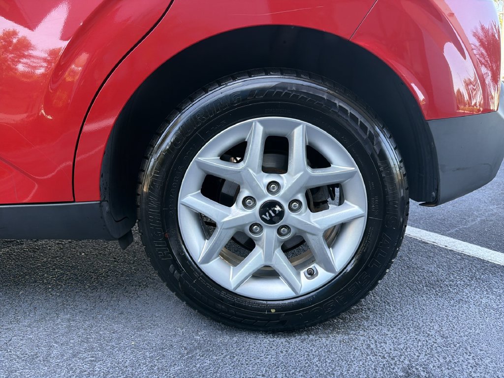 Used 2020 Kia Soul S FWD image 53