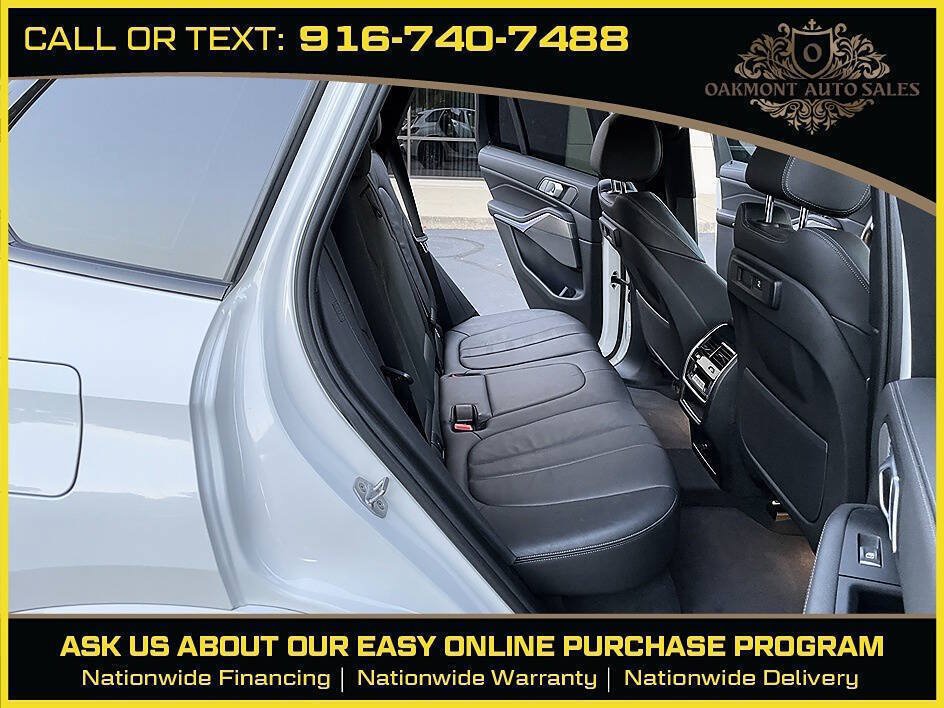 Used 2020 BMW X5 xDrive40i w/ M Sport Package AWD/4WD image 19