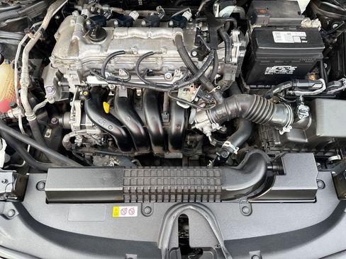 Certified 2022 Toyota Corolla LE image 17