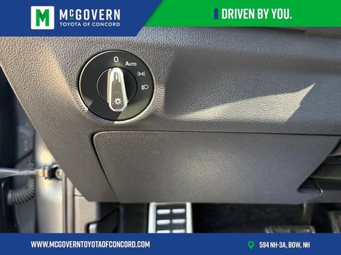 Used 2023 Volkswagen Jetta Sport FWD image 24