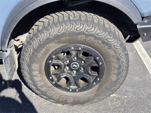 Certified 2023 Ford Bronco Wildtrak image 10