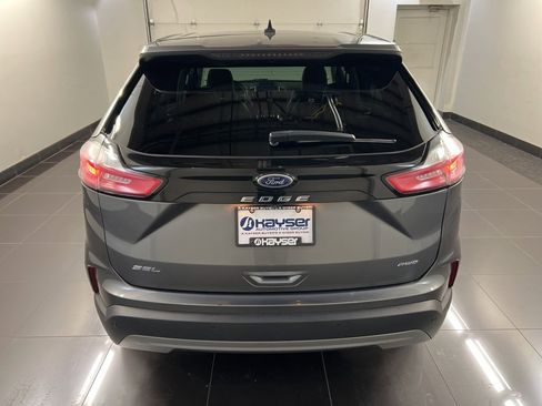 Certified 2022 Ford Edge SEL w/ Convenience Package image 5