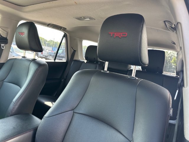 Used 2023 Toyota 4Runner TRD Off-Road Premium w/ Moonroof Package AWD/4WD image 22