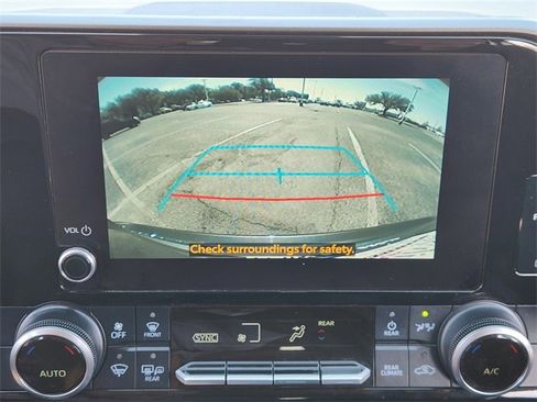 Certified 2024 Toyota Highlander LE image 14