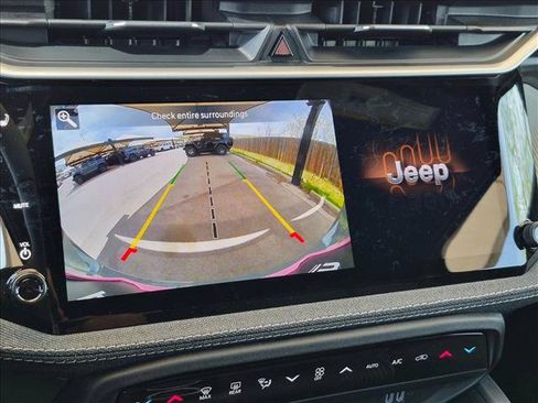 New 2026 Jeep Cherokee Laredo AWD/4WD image 12