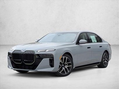 New 2026 BMW 750e xDrive