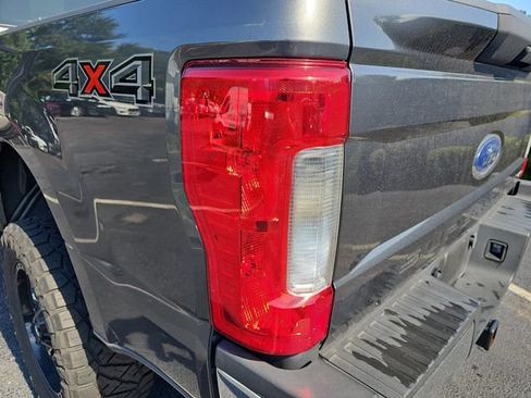 Used 2019 Ford F250 XLT w/ Snow Plow Prep Package AWD/4WD image 36