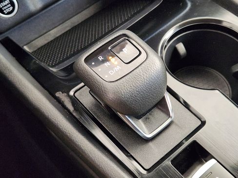 Used 2023 Nissan Rogue SV image 20