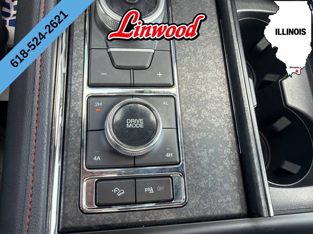 Used 2024 Ford Expedition Limited AWD/4WD image 30