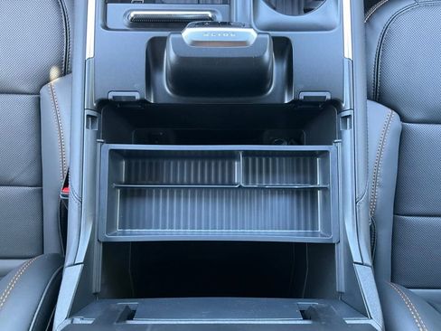 New 2026 Ford Expedition Tremor image 35