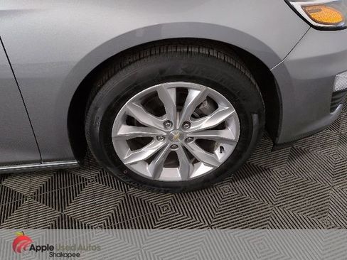 Used 2023 Chevrolet Malibu LT image 38