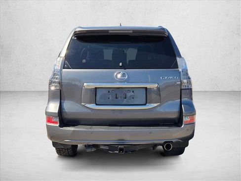 Used 2017 Lexus GX 460 Premium w/ Premium Package image 7