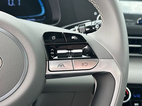 New 2026 Hyundai Elantra Sport FWD image 11