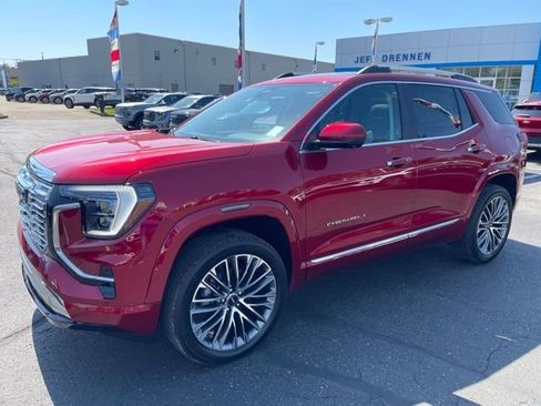 Used 2026 GMC Terrain Denali w/ LPO, Floor Liner Package AWD/4WD image 2