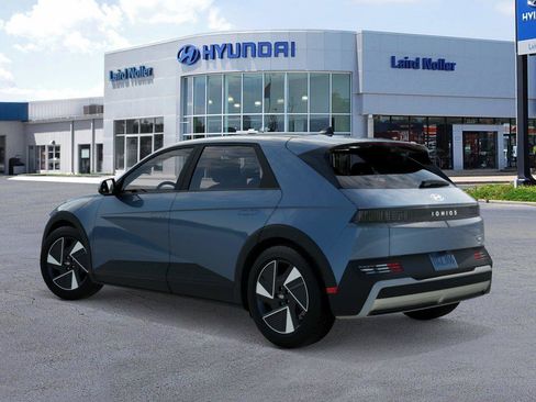 New 2026 Hyundai Ioniq 5 SE image 5