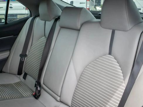 Used 2023 Toyota Camry SE FWD image 27