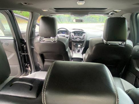 Used 2013 Ford Focus ST FWD image 48