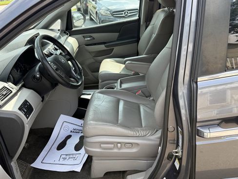 Used 2014 Honda Odyssey EX-L image 18