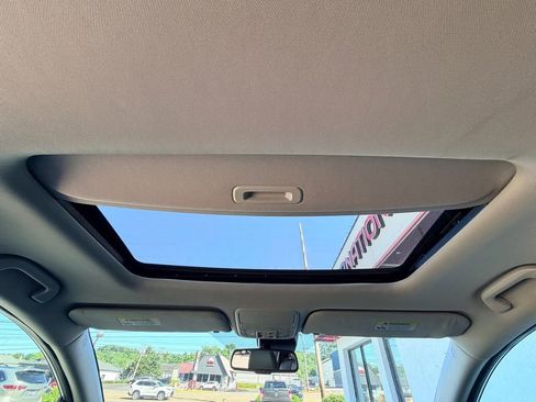 Used 2015 Honda Odyssey EX-L image 24